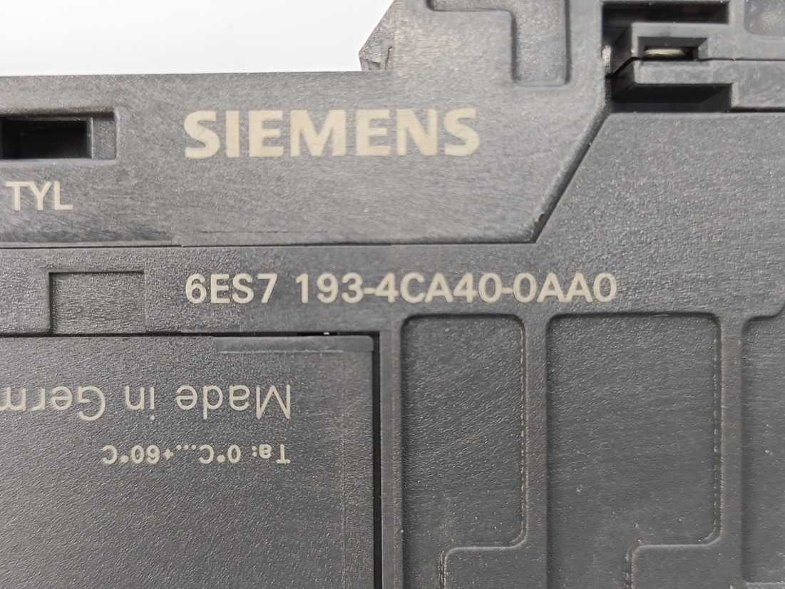 Siemens 6ES7132-4BD01-0AA0 4 DO DC24V/0.5A Batch 5 Pcs.