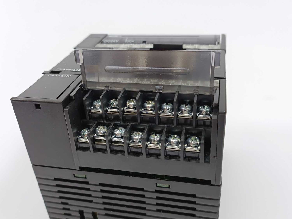OMRON CP1L-L14DT1-D Programmable Controller