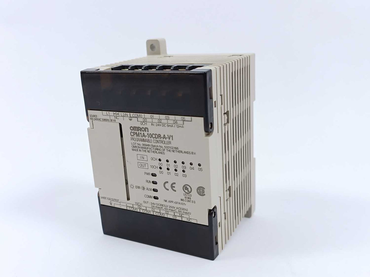 OMRON CPM1A-10CDR-A-V1 Programmable Controller
