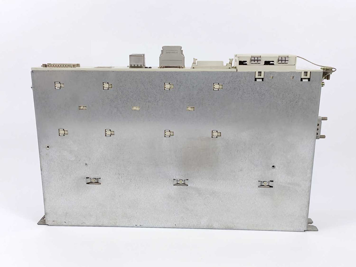 Siemens 6SN118-0DM11-0AA1 SIMODRIVE 611-D + 6SN1123-1AA00-0BA1