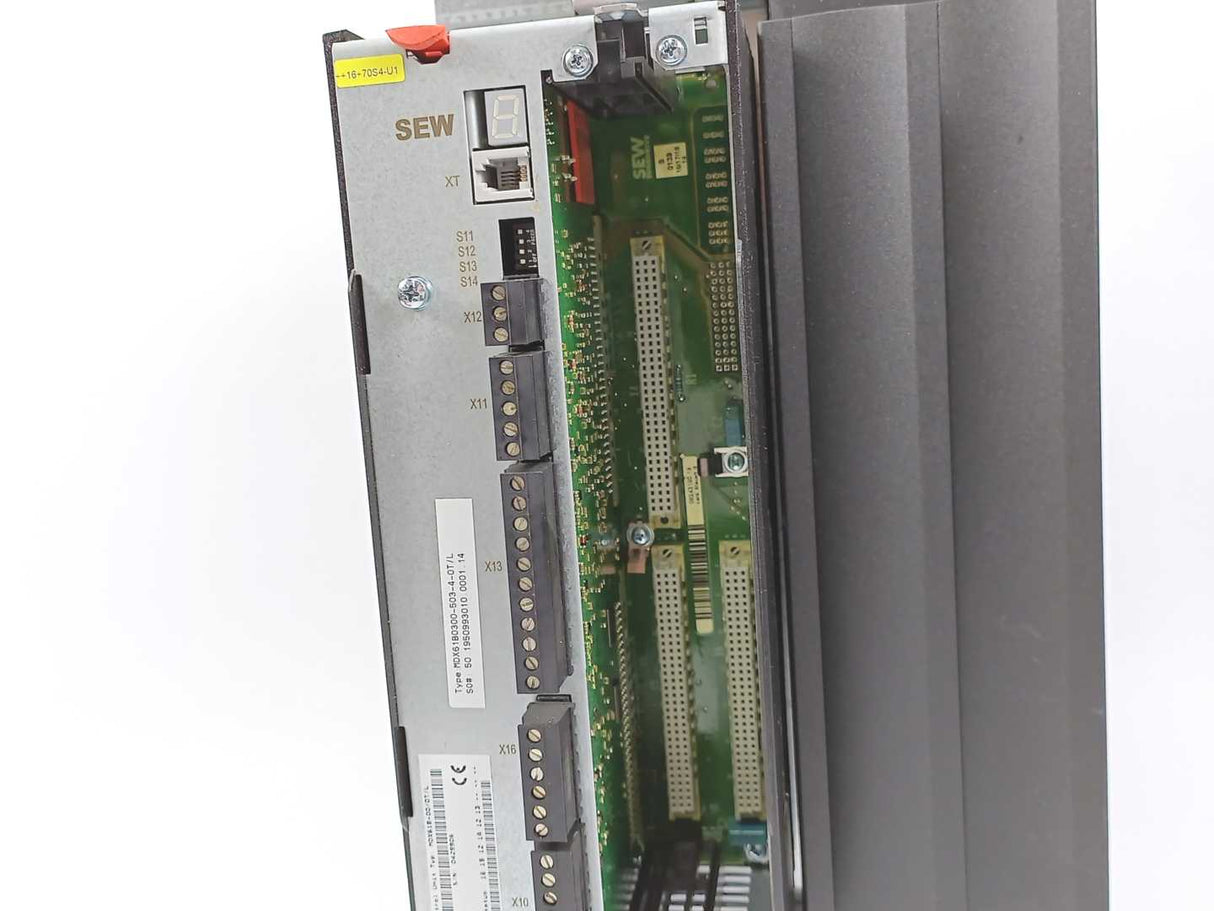 SEW-EURODRIVE MDX61B0300-503-4-0T/L Movidrive Control Unit 18210406, 28200977