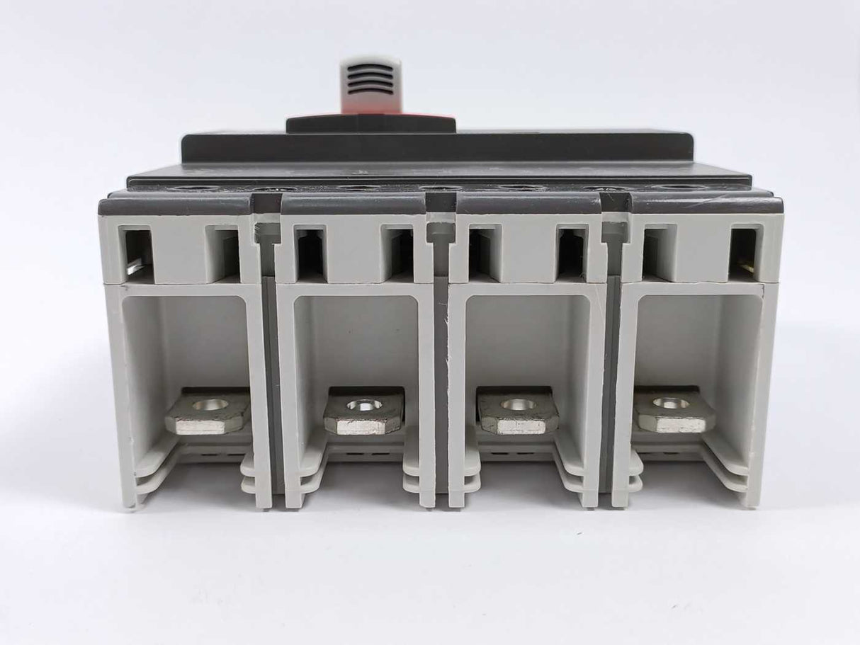 ABB 1SDA068061R1 Tmax XT3N 250 TMD 80-800 4p F F