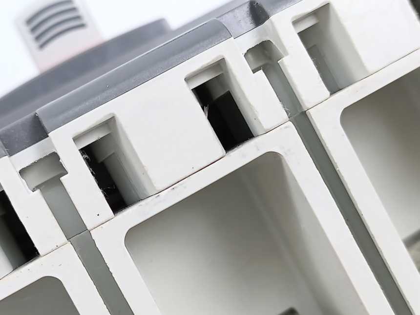 ABB 1SDA068069R1 Tmax XT3N 250 TMD 80-800 4p F F