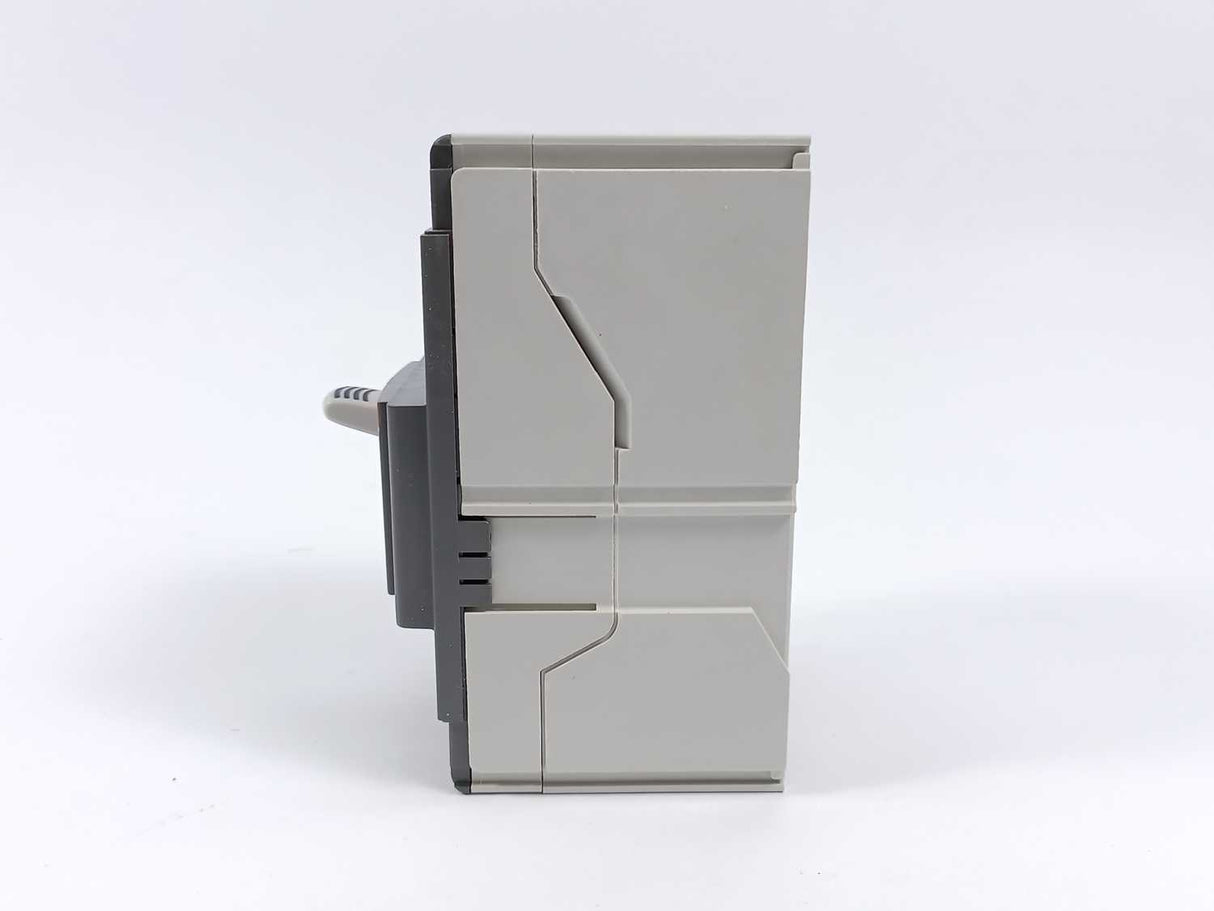 ABB 1SDA066807R1 XT1B 160 TMD 100-1000 3p F F