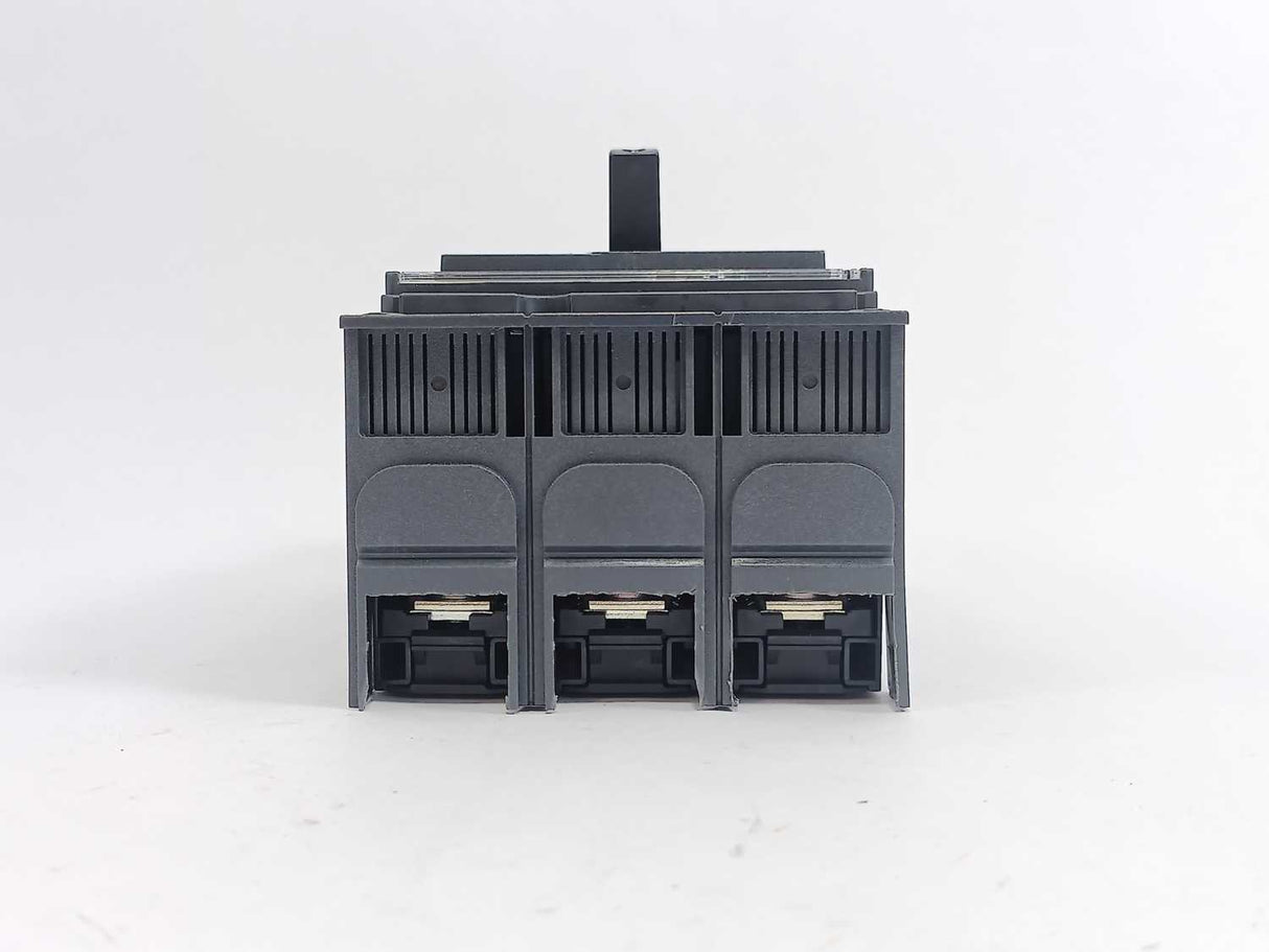 Schneider Electric LV429003 NSX 100F Compact Circuit Breaker 50/60Hz