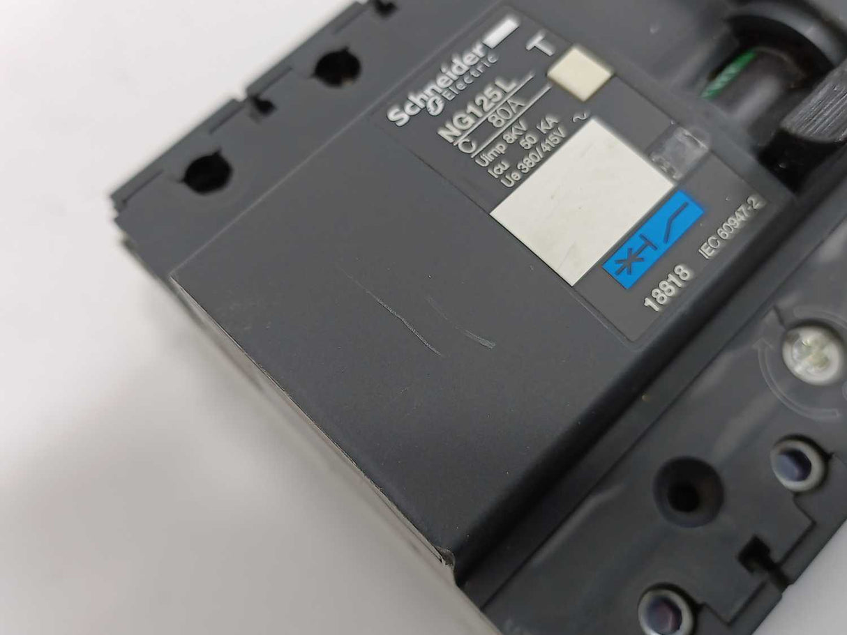 Schneider Electric NG125L 18818 Circuit Breaker C 32A