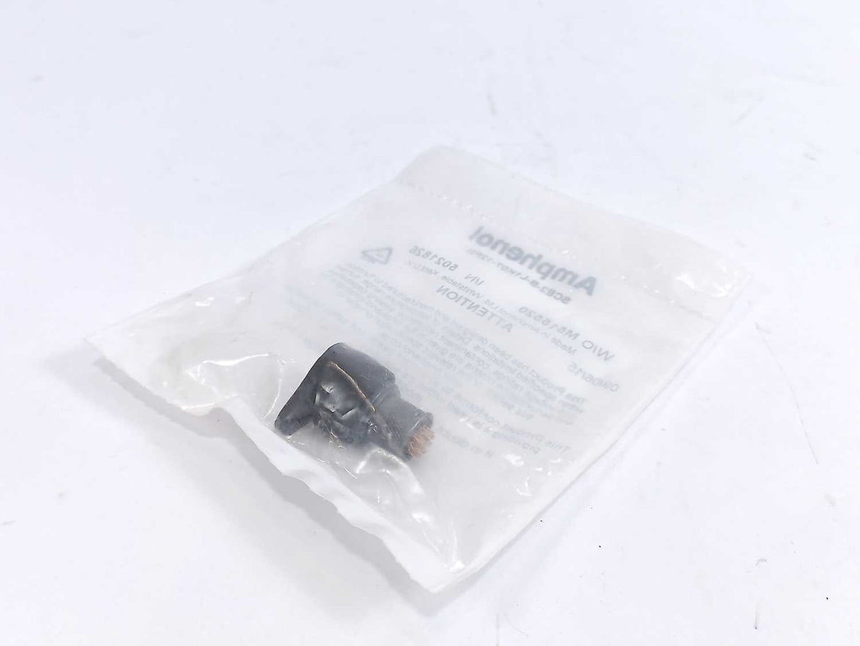 Amphenol SCE2-B-L1K07-12PN 12 Position Circular Male Connector