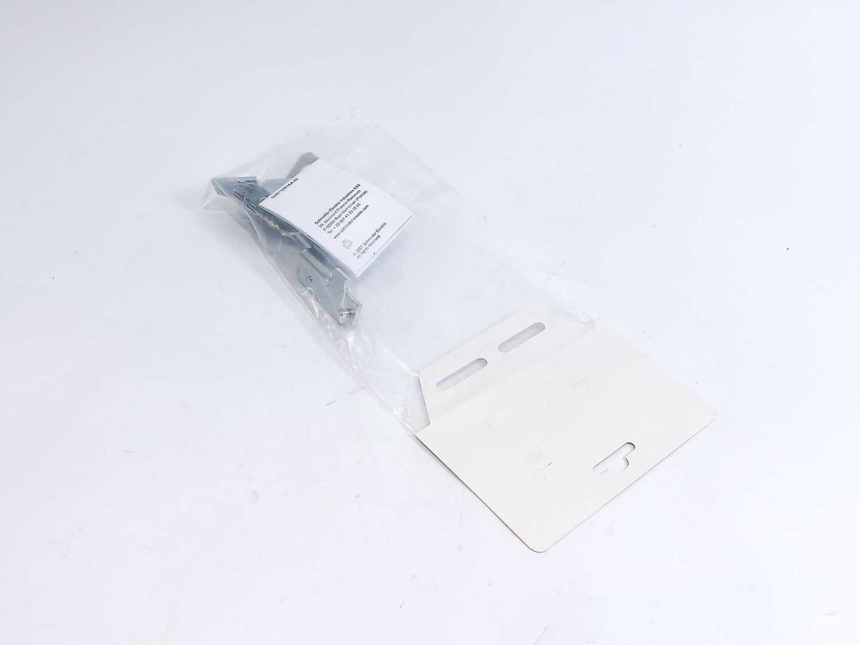 Schneider Electric LV429286 Chassis Locking Kit For NSX100-630 DO
