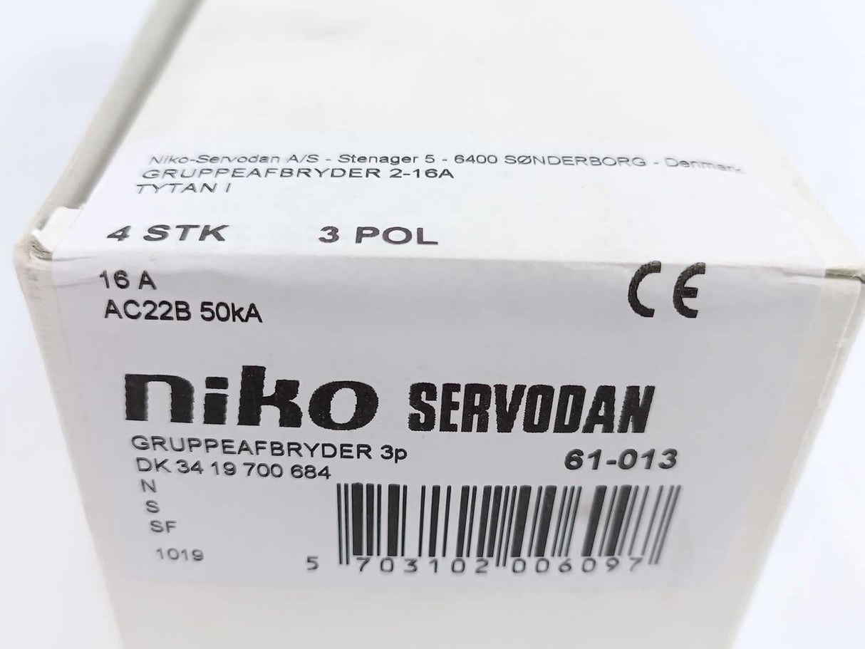 Niko 3419700684 Group Switch 3P 16A Tytan1