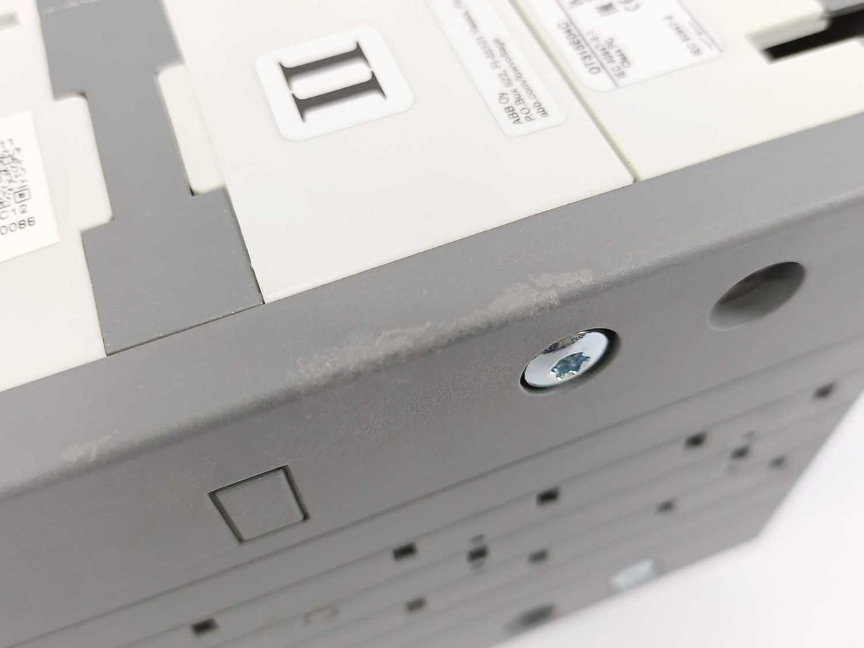 ABB OT315E04CP 1SCA022775R7150 4-Pole Manual Change-Over Switch