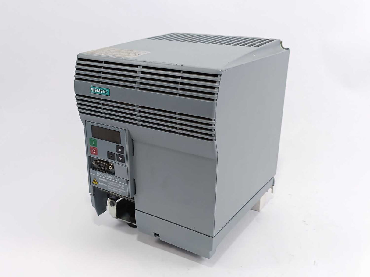 Siemens 6SE9521-0DC50 MICROMASTER ECO IP20