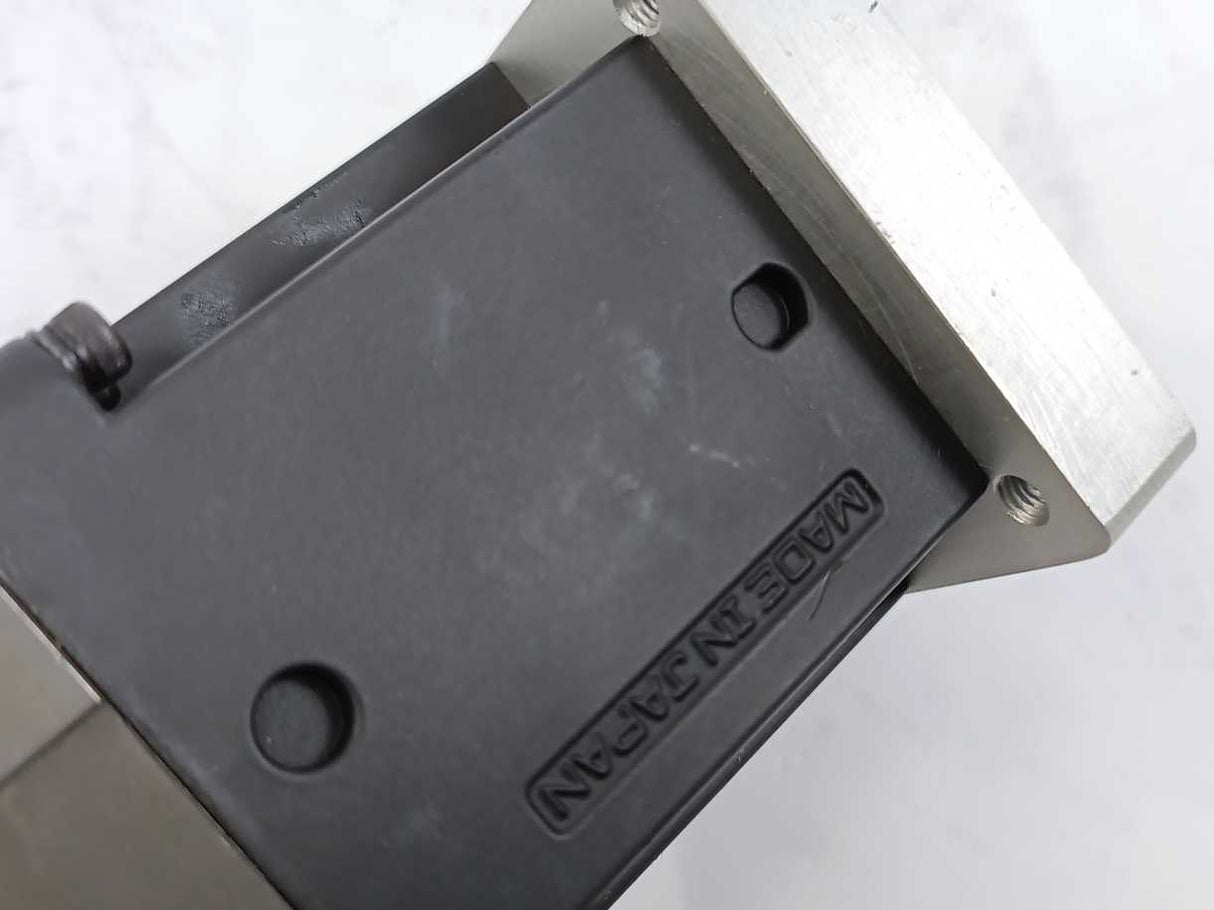 THK SKR33 A-0045 Caged Ball LM Guide Actuator Model SKR