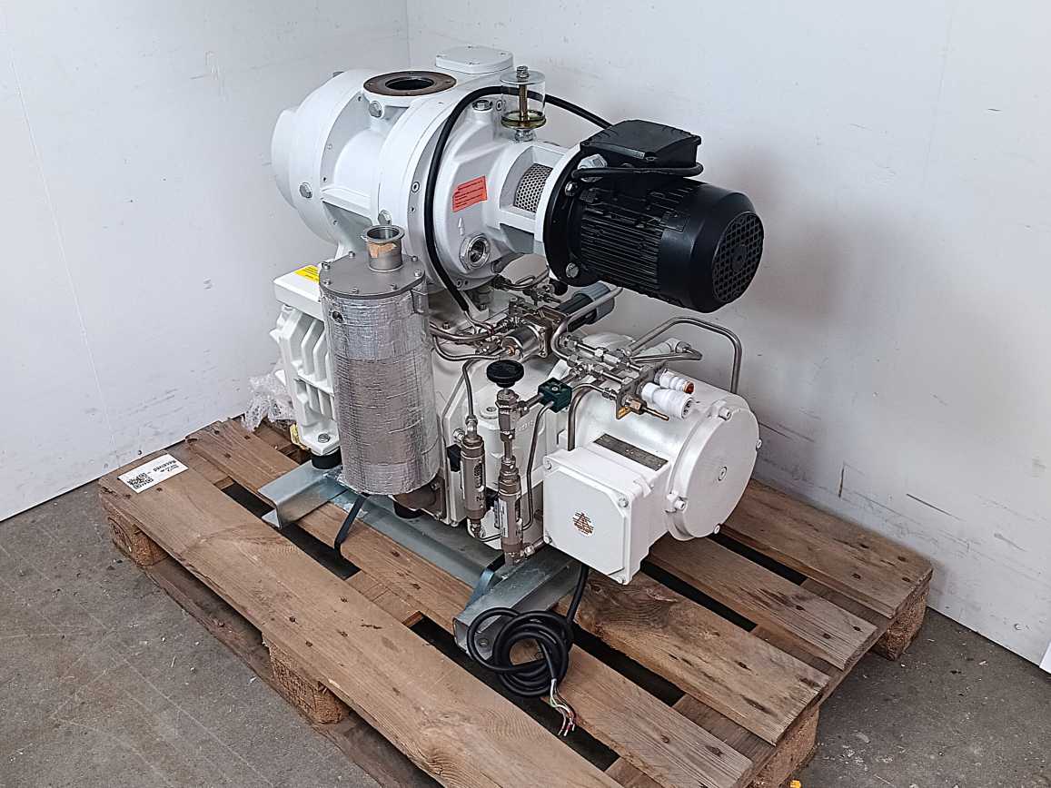 Pfeiffer Vacuum PP W21 000 C Okta 250 + Busch NS 0070 C TH0 Vacuum Pump System