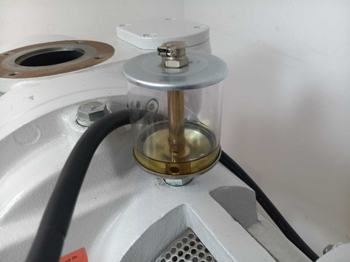 Pfeiffer Vacuum PP W21 000 C Okta 250 + Busch NS 0070 C TH0 Vacuum Pump System