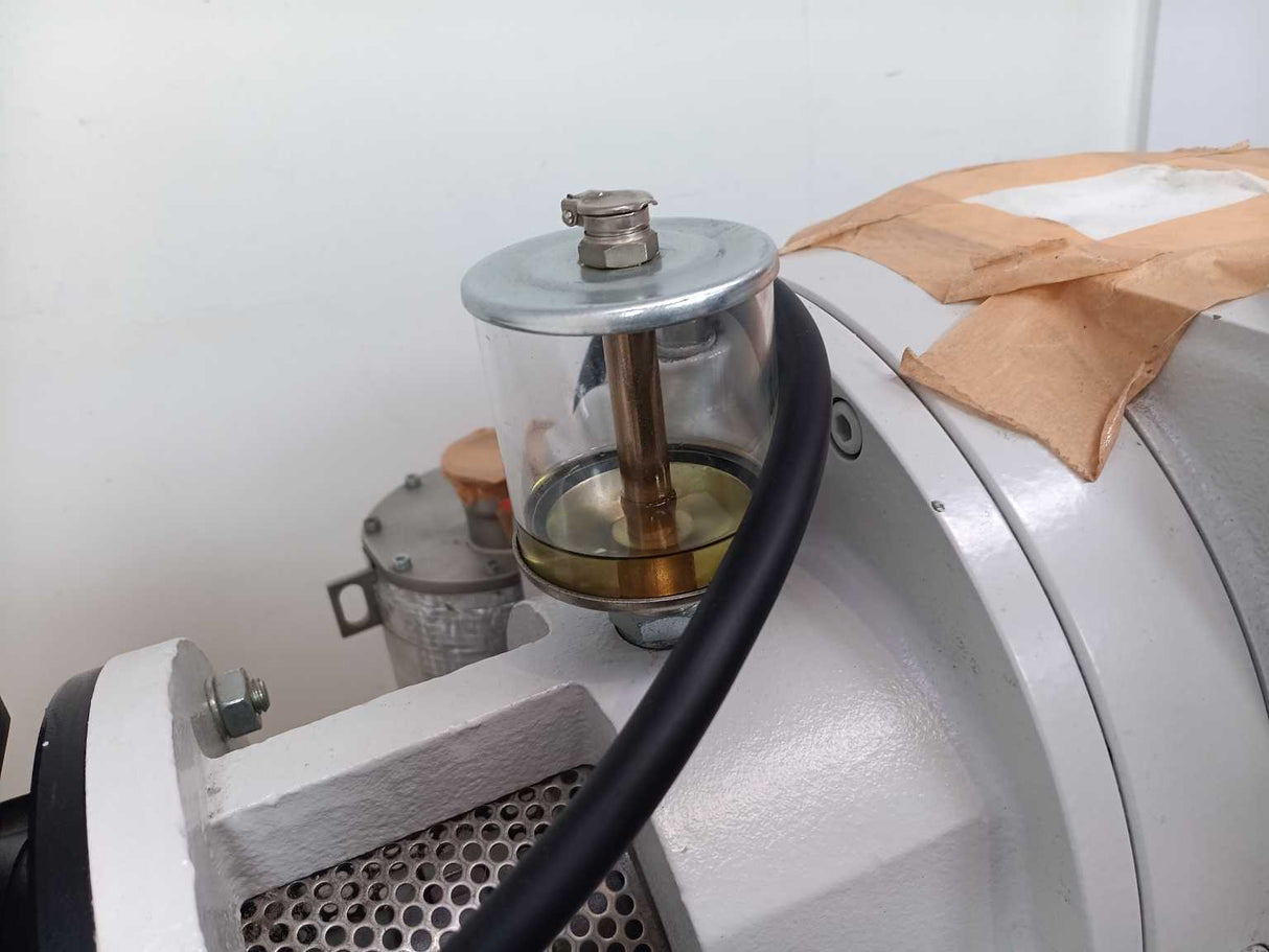 Pfeiffer Vacuum PP W21 000 C Okta 250 + Busch NS 0070 C TH0 Vacuum Pump System