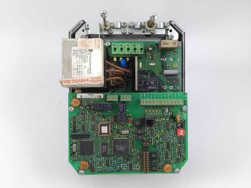 ABB ACS301-4P9-3 ACS300 Frequency Converter *SPAREPARTS*