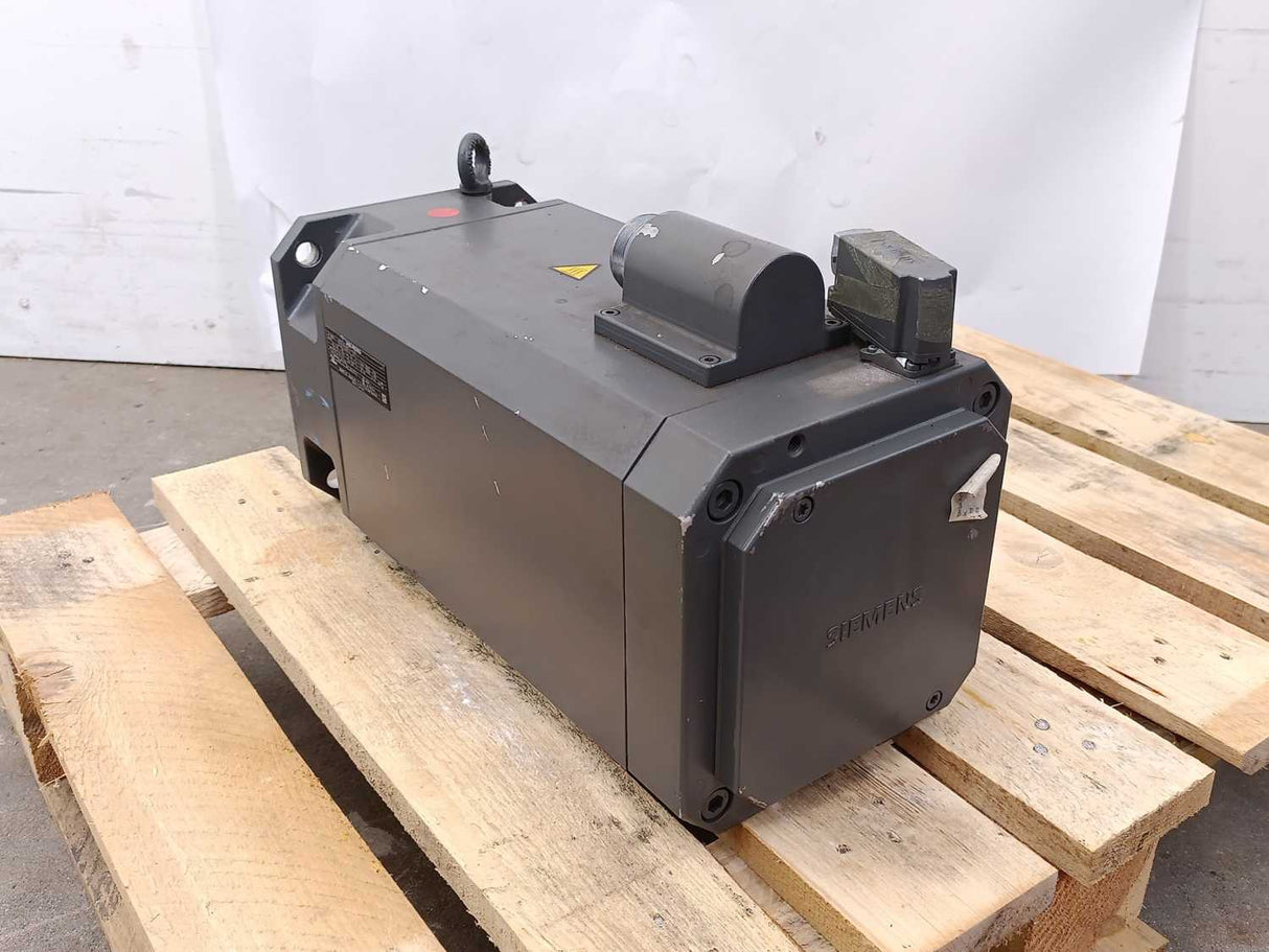 Siemens 1FT6105-8AF71-4UH0 SIMOTICS S Permanent-magnet Synchronous Servo Motor