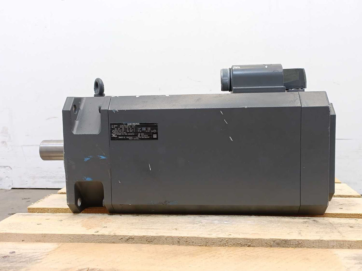 Siemens 1FT6105-8AF71-4UH0 SIMOTICS S Permanent-magnet Synchronous Servo Motor