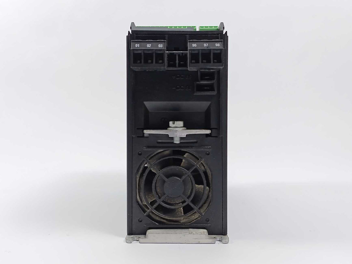 Danfoss VLT2805PT4B20STR1DBF00A00 195N1003 VLT 2800 Frequency Inverter