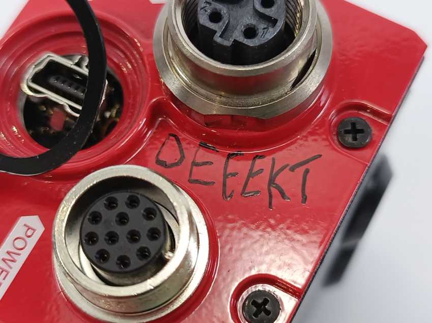 KEYENCE SR-1000W Automatic Focus Code Reader, Defective.