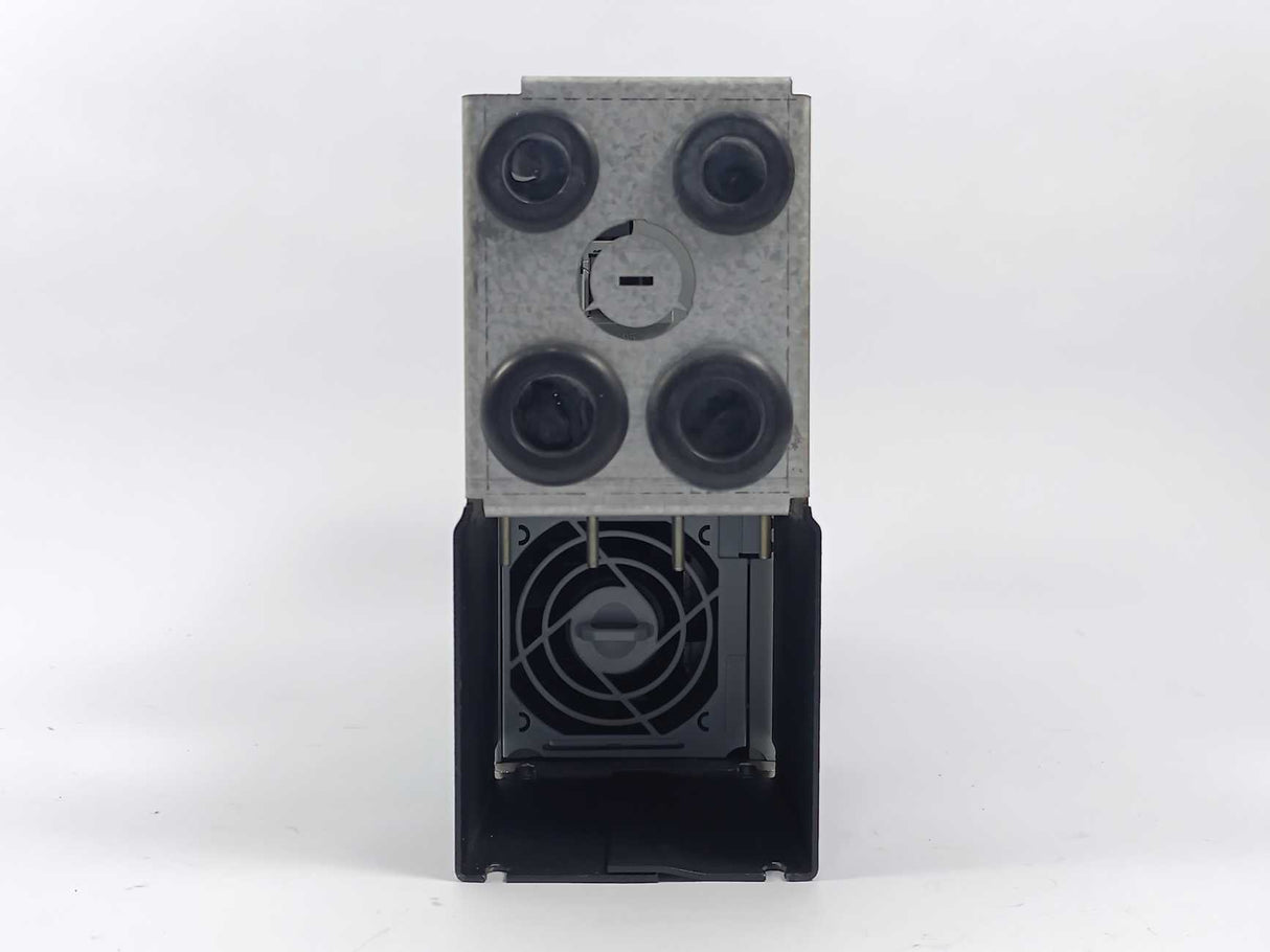 Danfoss FC-301PK55T4E20H1BNXXXXSXXXXAXBXCXXXXDX 131B1234 VLT Inverter 0,55kW