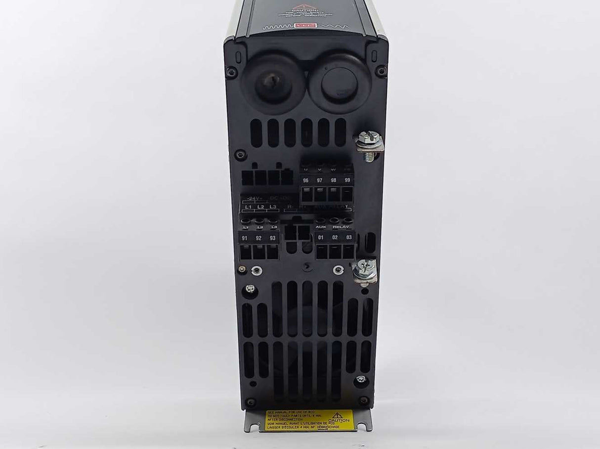 Danfoss VLT5003PT5B20STR3DLF00A00C0 175Z0046 VLT Frequency Inverter 3.1kVa