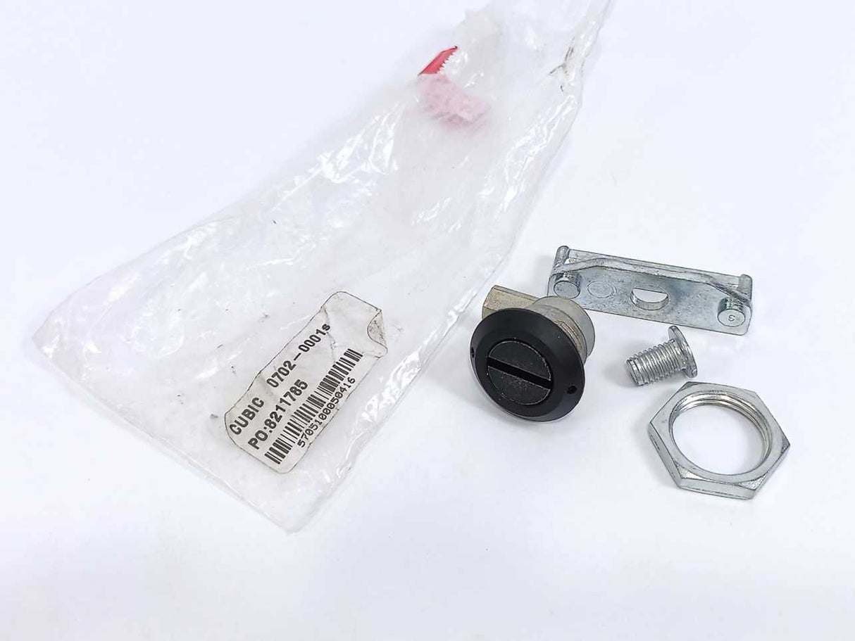 Cubic 0702-0001s Snap Screw with Seal