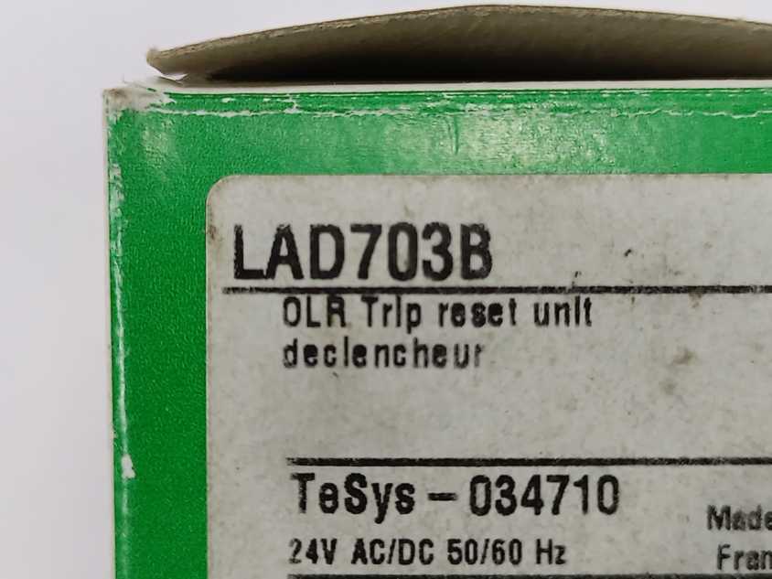 Schneider Electric LAD703B TeSys Trip Reset Unit, 24V AC/DC 50/60Hz