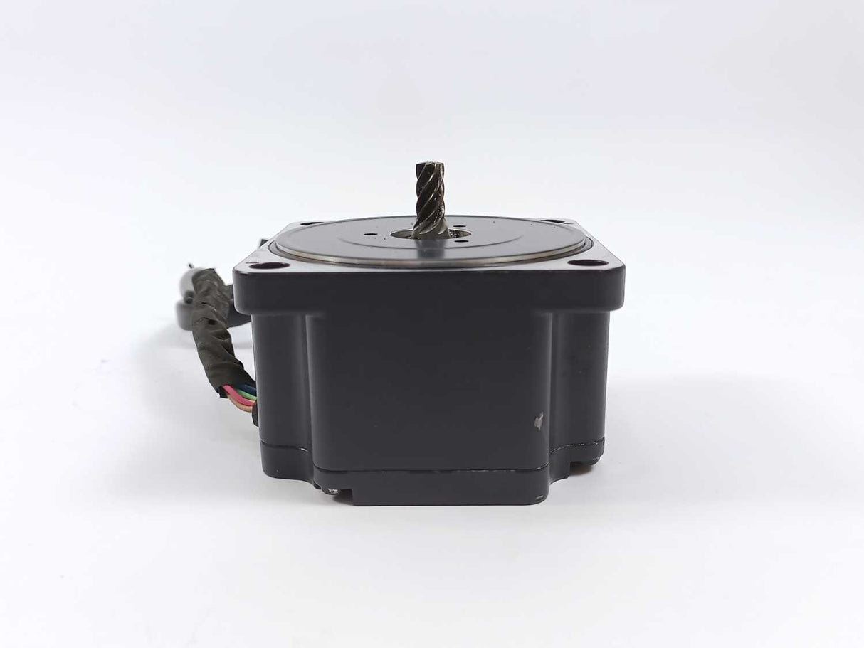 Oriental Motor BLHM5100K-GFS Brushless Motor 100W 2500r/min