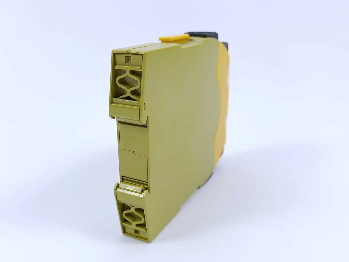 Pilz 751102 PNOZ s2 C 24VDC Safety Relay 3n/o 1n/c
