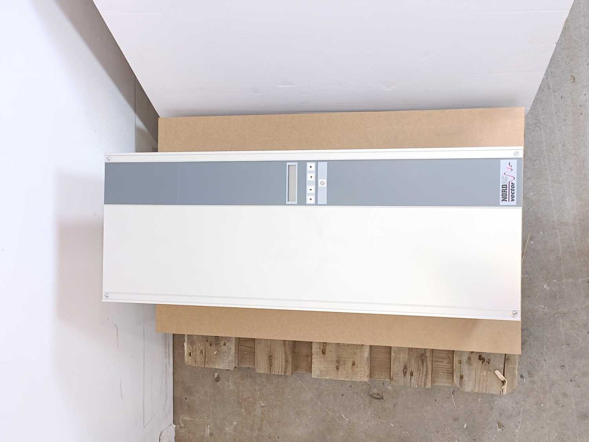Getriebebau Nord SK75000/3CT Frequency Inverter