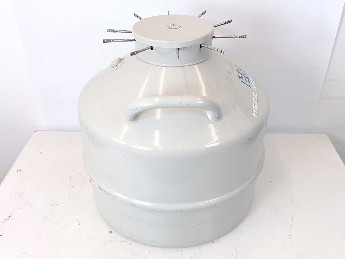 Union Carbide Liquid Nitrogen Refrigerator Diameter: 440mm, Height 450mm