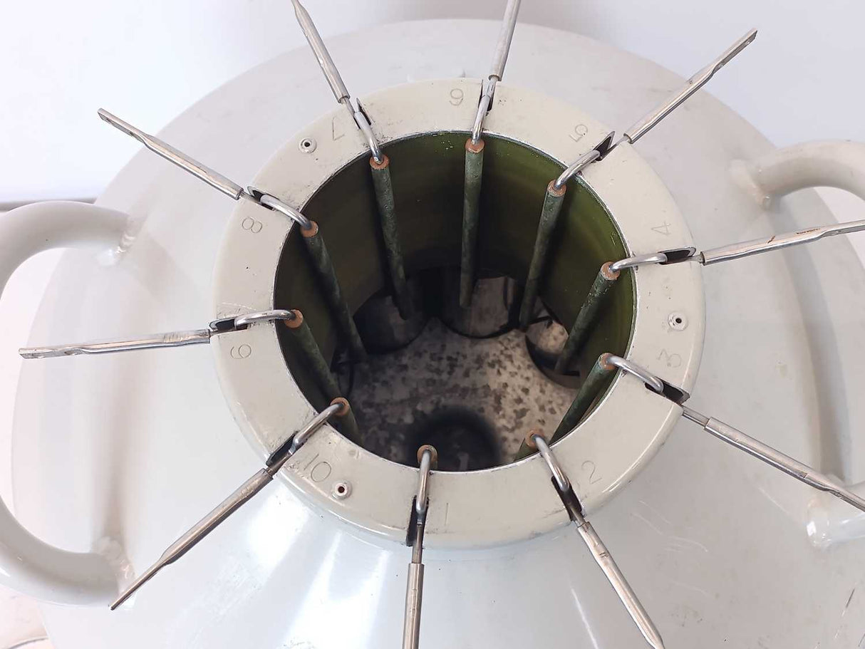 Union Carbide Liquid Nitrogen Refrigerator Diameter: 440mm, Height 450mm
