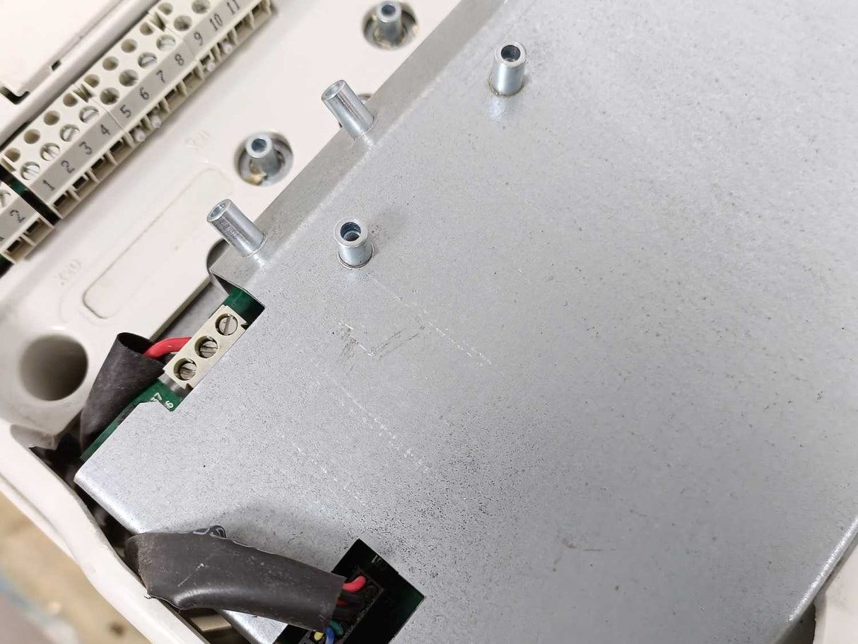 ABB ACS800-31-0050-3 IP21 UL Open Type, Low voltage AC With: CDP312R