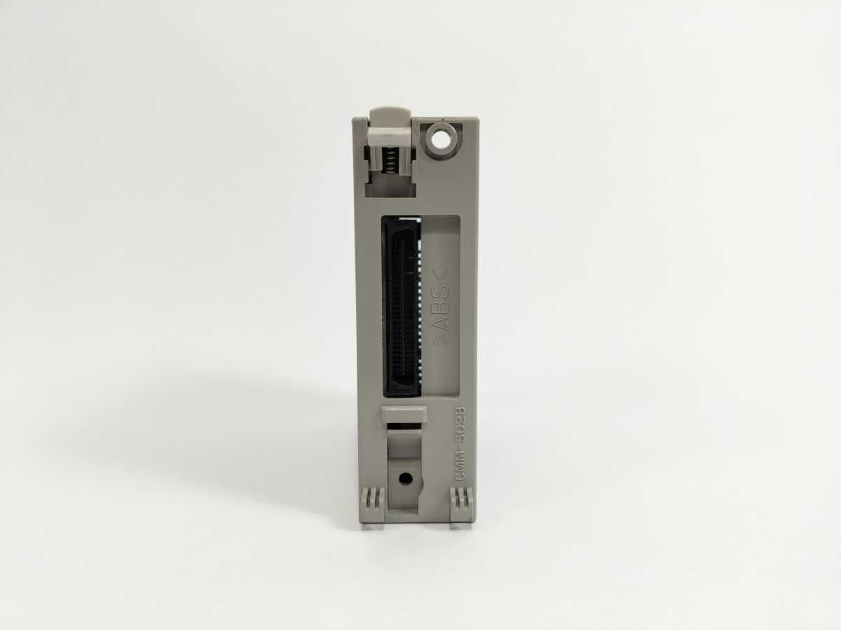 HITACHI EH-YTP64 Output Module Transitor