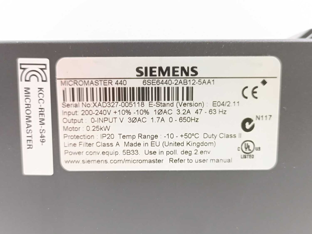 Siemens 6SE6440-2AB12-5AA1 MICROMASTER 440 Frequency Converter 0.25kW