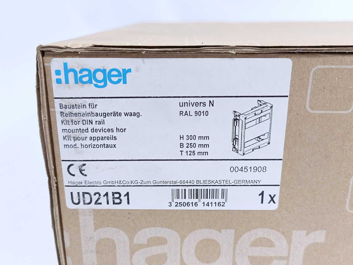 hager UD21B1 Kit Universal, 300x250mm, For Modular Devices