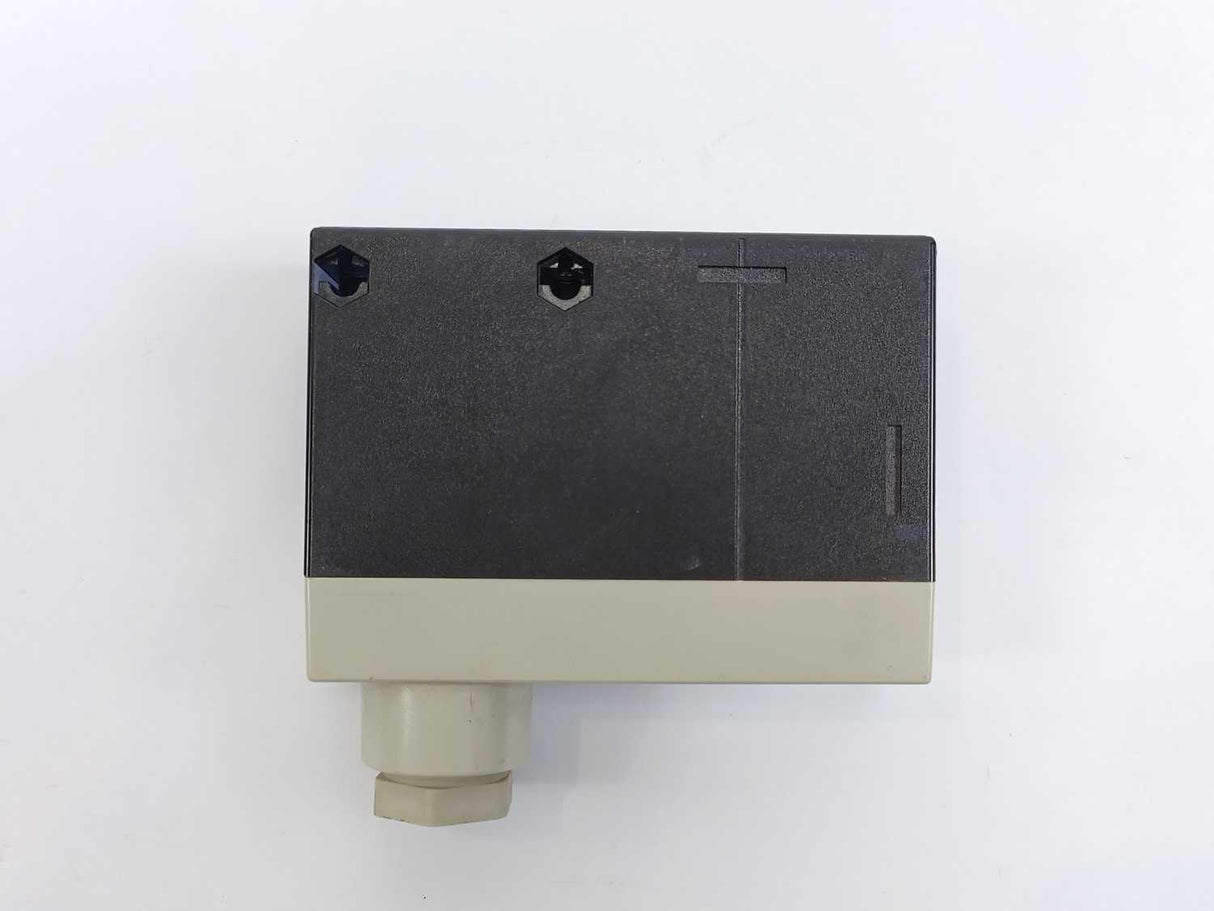 Schneider / Telemecanique XUJ-M1000 Electrical Sensor