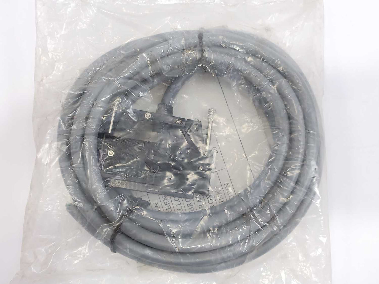 HITACHI EH-32XY04 Connection cable