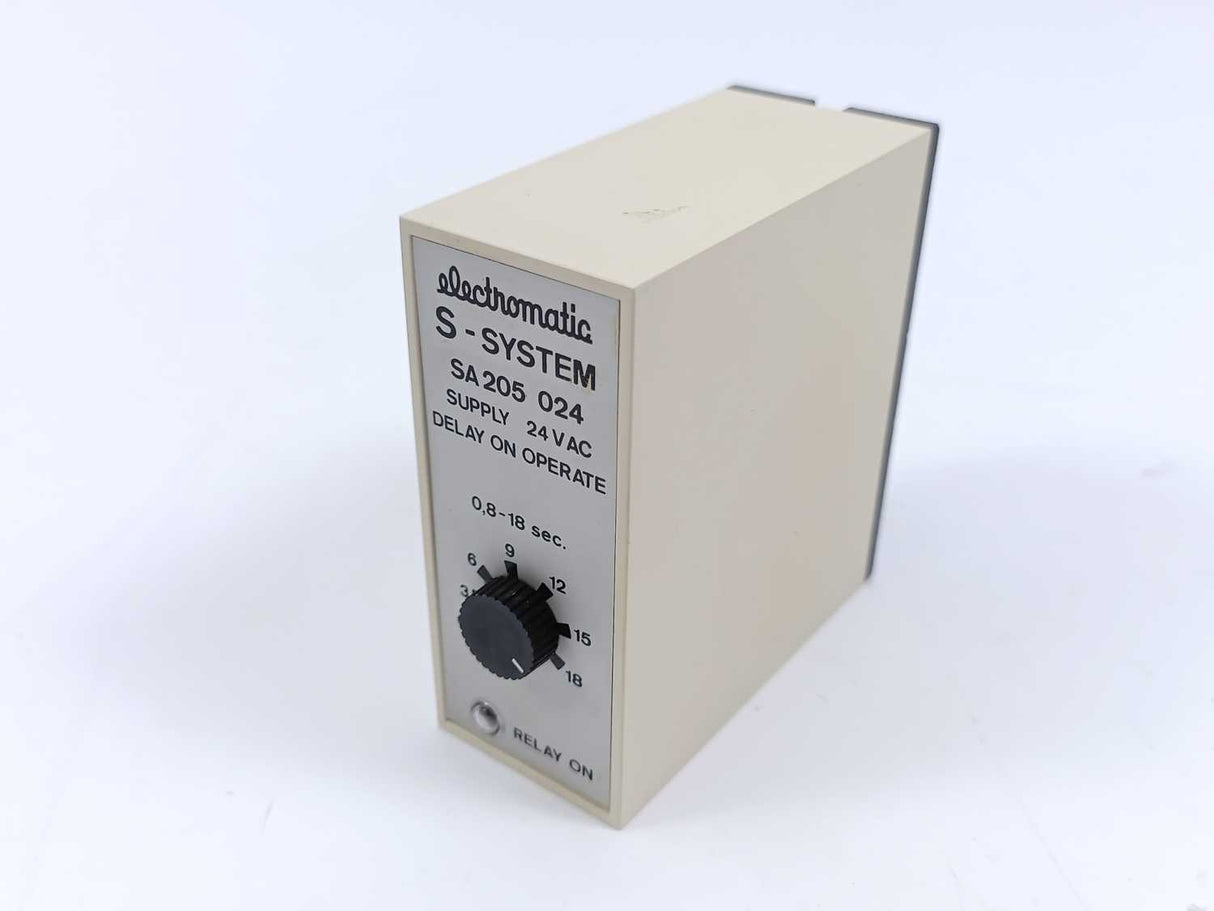 Electromatic SA 205 024 0,8-18 sec. 24 VAC Relay. Delay on Operate