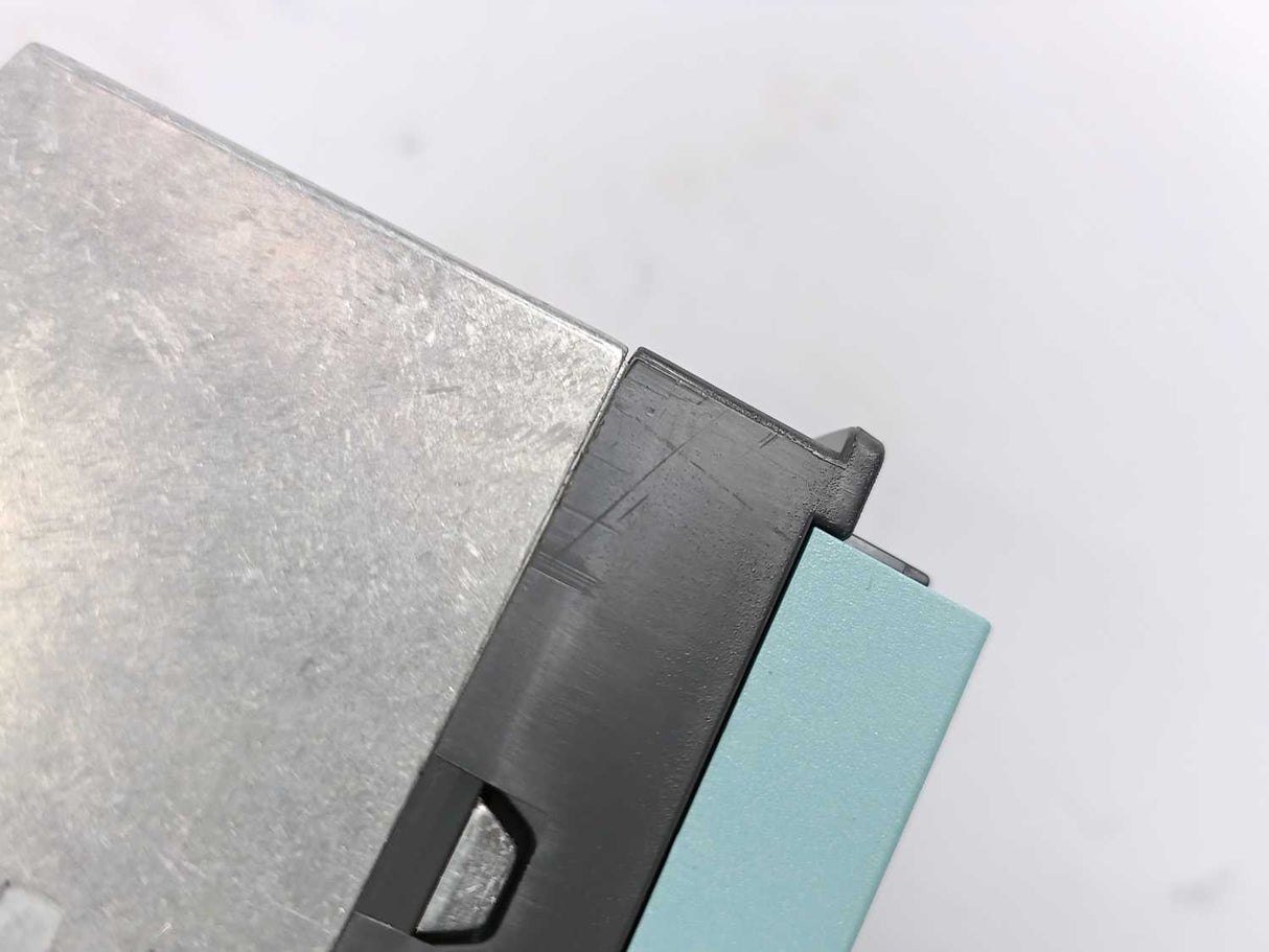 Siemens 6SL3040-0JA01-0AA0 Sinamics S110 Control Unit CU305 DP