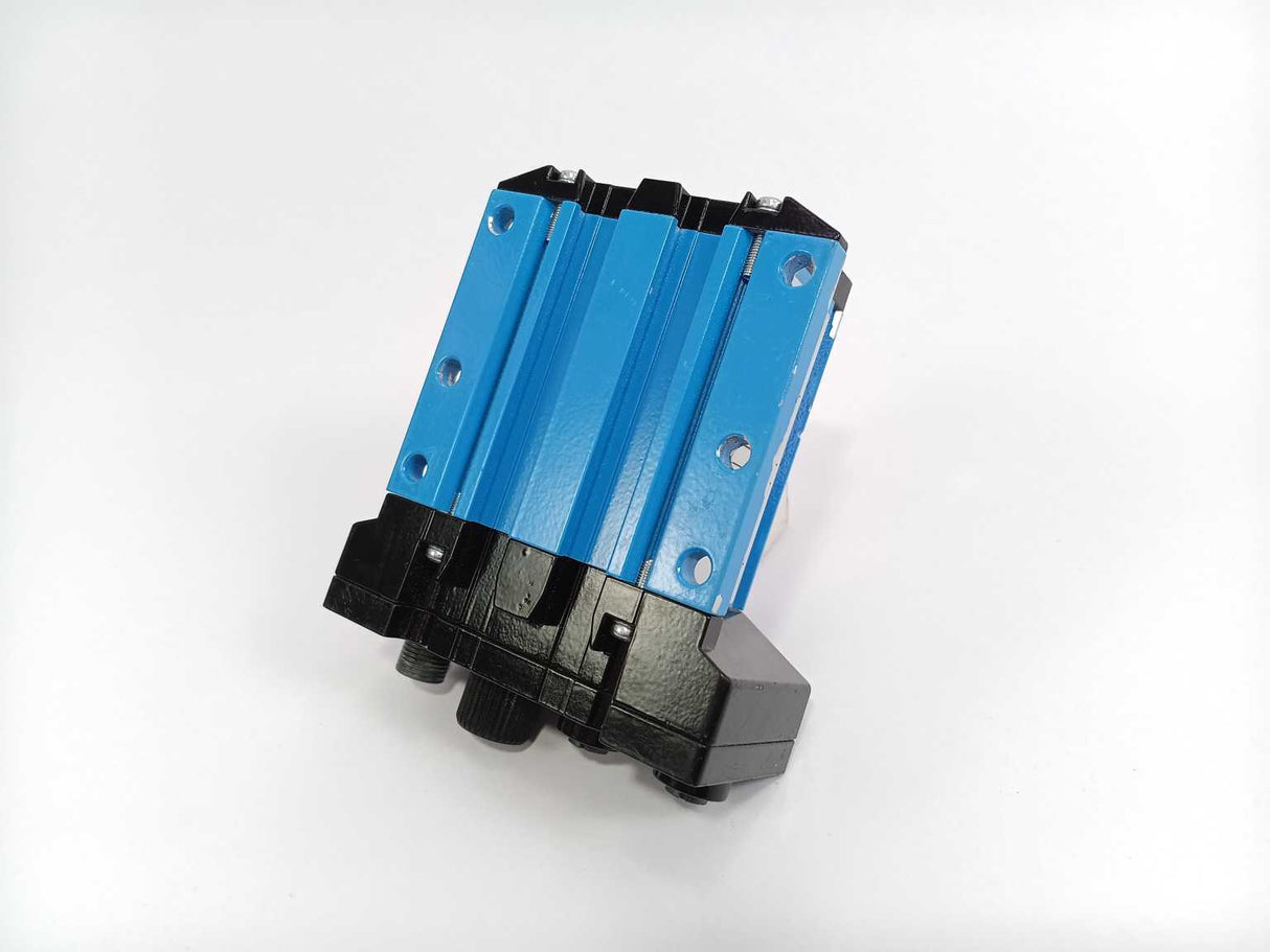 SICK 1058126 Optical Linear Measurment Sensor OLM200-1009