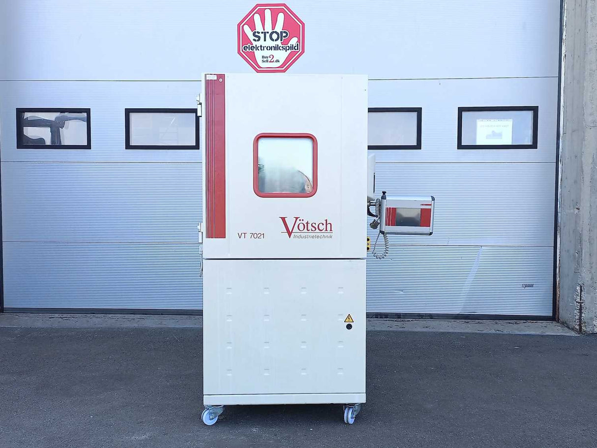 VOTSCH 56607726 VT 7021 Air-cooled Temperature Test Chamber Tested to -32°C