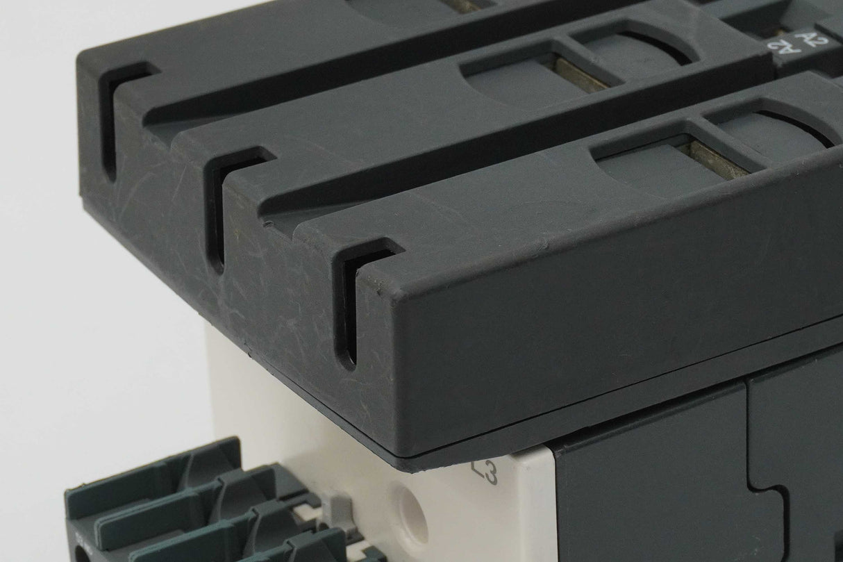 Schneider Electric LC1-D115 TeSys D Series AC Magnetic Contactor with LAEN22