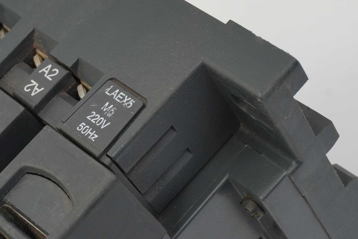 Schneider Electric LC1-D115 TeSys D Series AC Magnetic Contactor with LAEN22