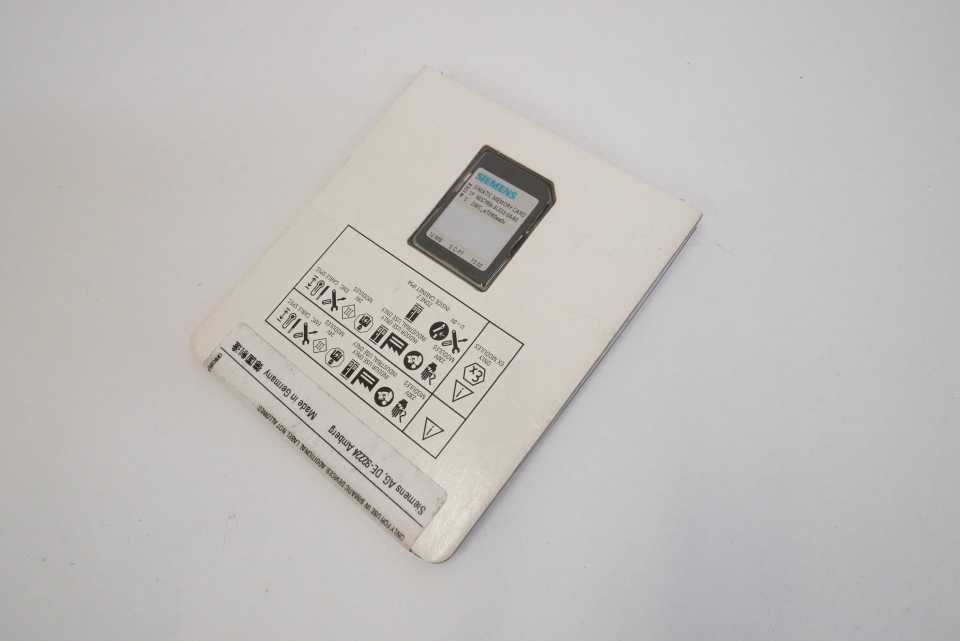 Siemens 6ES7954-8LE03-0AA0 SIMATIC S7 Memory Card 12 MB