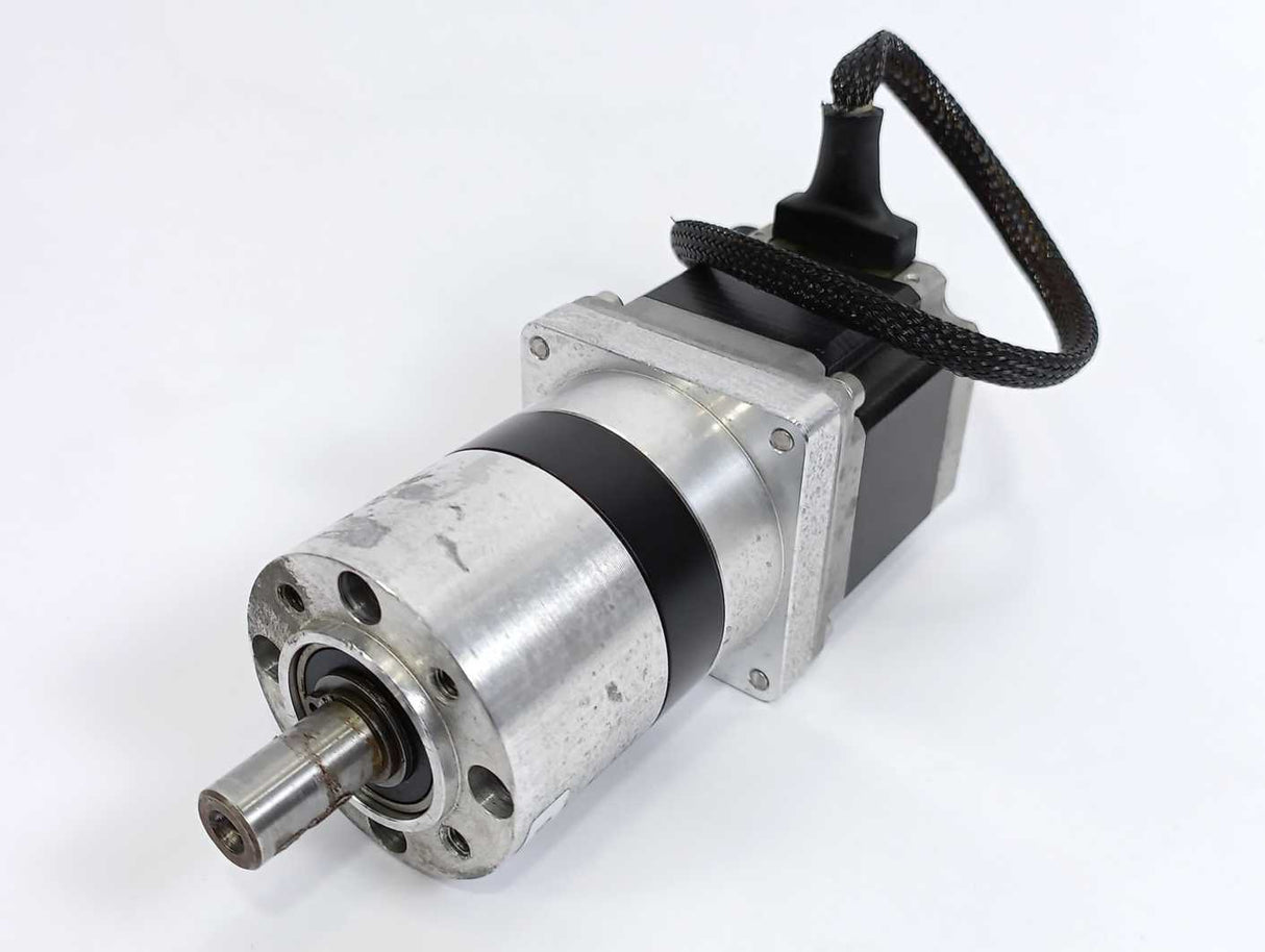Beckhoff AS1030-0000 Stepper Motor w/ AG1000-+PM52.7.06/01 Planetary Gearbox