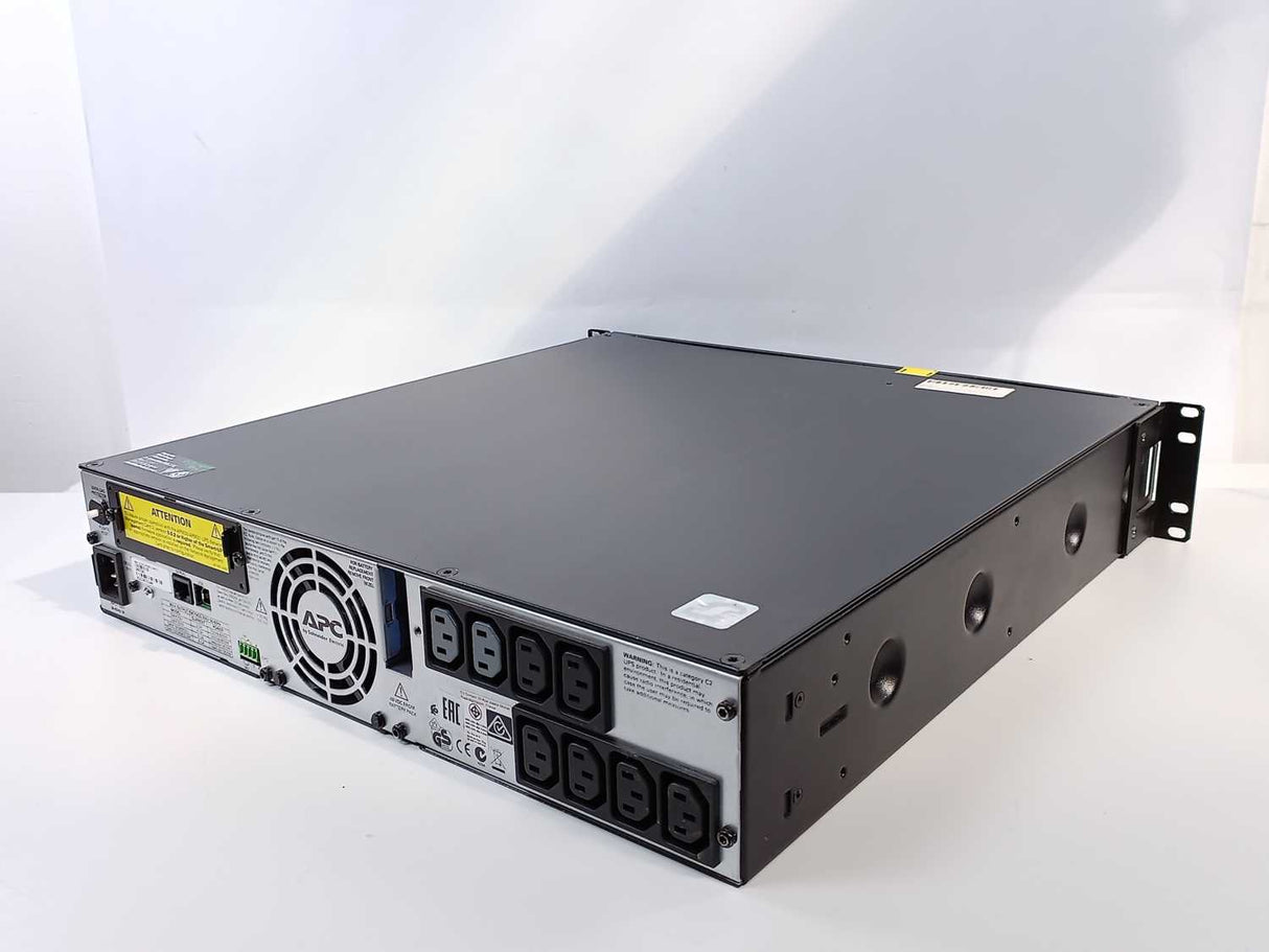 Schneider Electric SMX750I APC Smart-UPS X 750VA Rack/Tower LCD 230