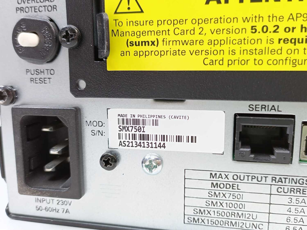 Schneider Electric SMX750I APC Smart-UPS X 750VA Rack/Tower LCD 230