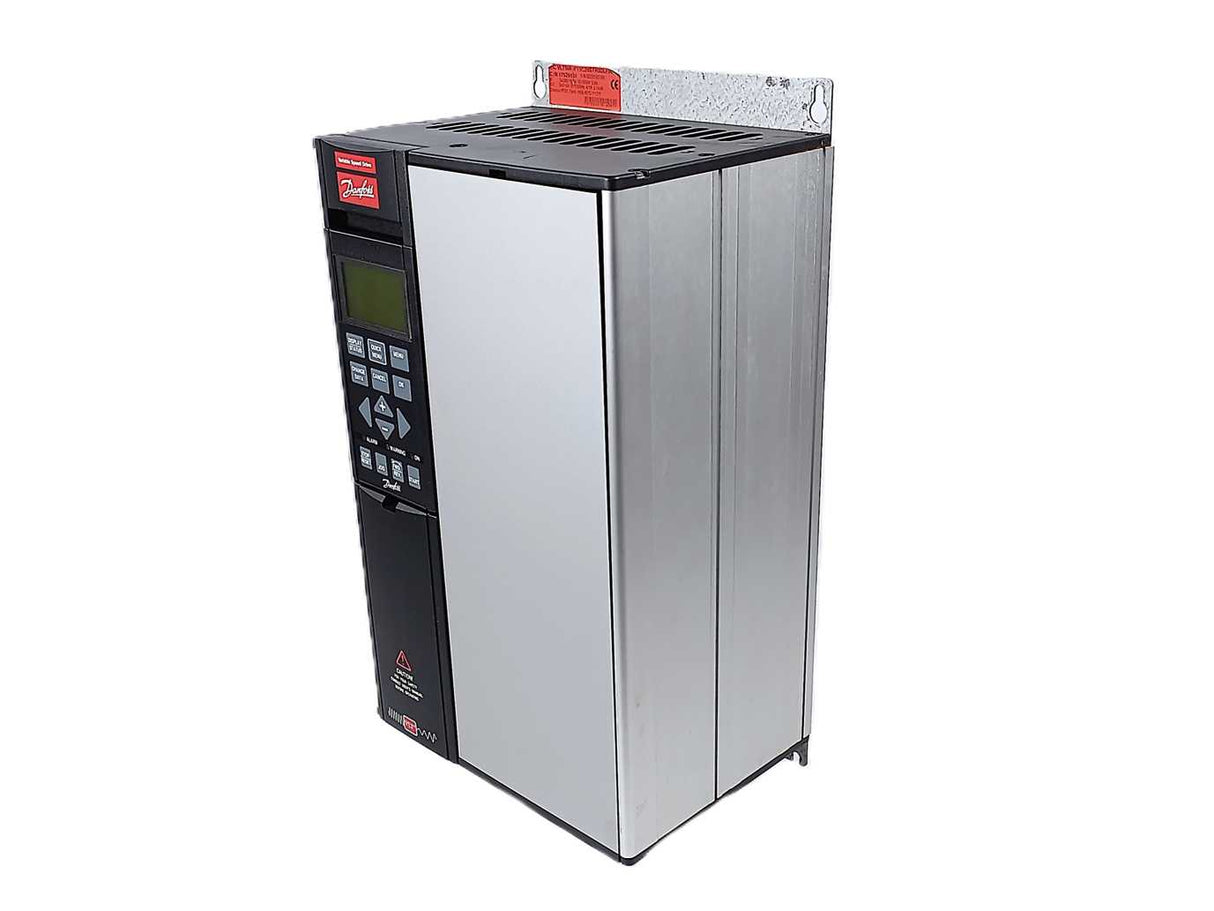 Danfoss VLT5003PT5C20STR3DLF00A00C0 175Z0131 VLT 5003 3.1kVA Frequency Converter